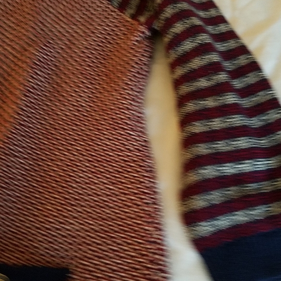 Sweater - Picture 3 of 3